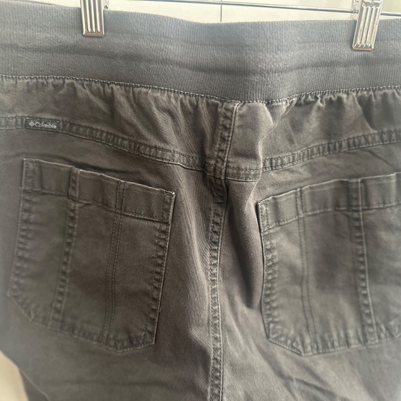 Columbia Gray Cargo Jogger Pants - Picture 4 of 8